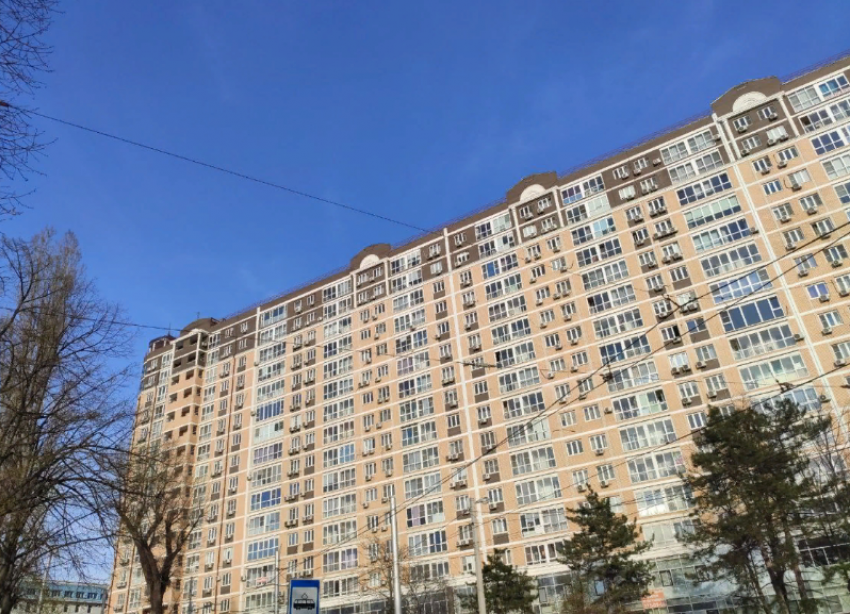 В Краснодаре 2 мая 18 улиц остались без электричества