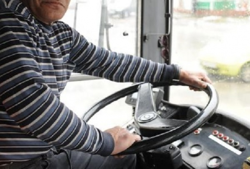 В Краснодаре будут судить водителя троллейбуса, протащившего в дверях мальчика