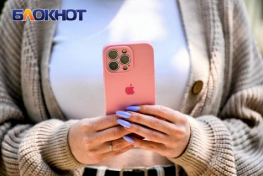 В Билайне рассказали, как правильно пользоваться смартфоном в жару