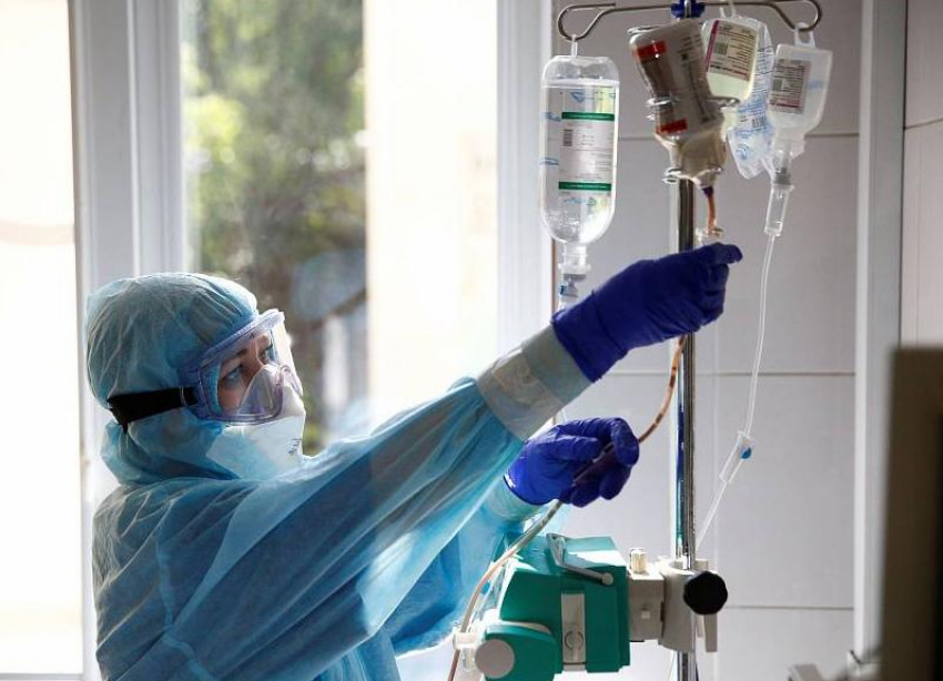 На Кубани скончались два пенсионера с коронавирусом