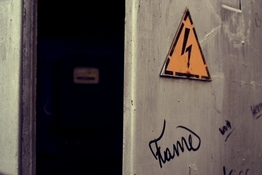 В Краснодаре мужчину убило током в трансформаторной будке
