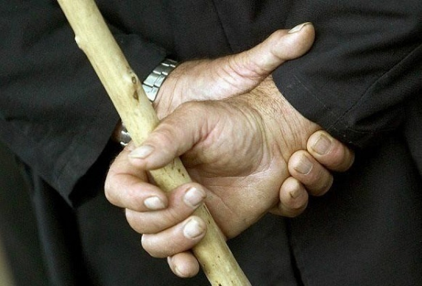 На Кубани ревнивец забил своего соперника палкой 