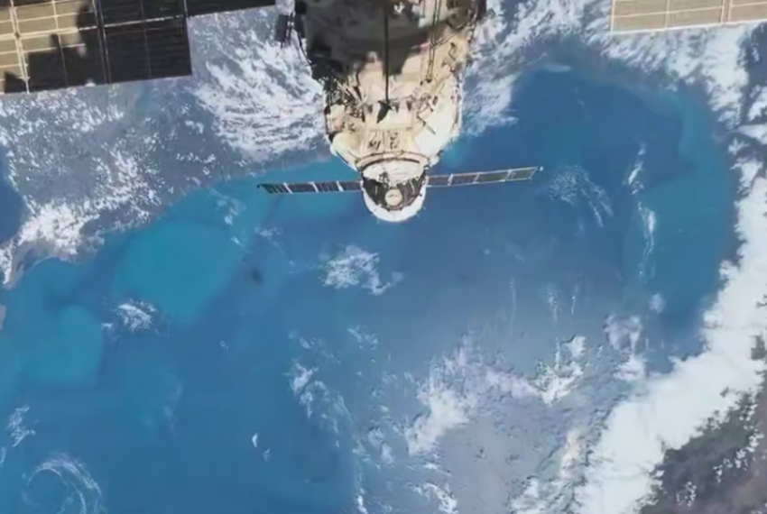 Российский космонавт показал вид на Чёрное море с борта МКС