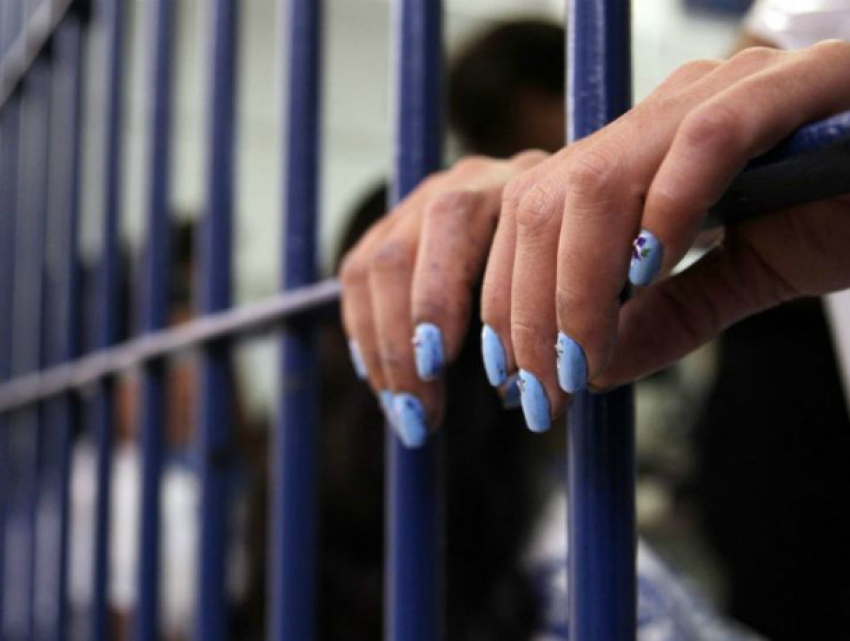 В Лабинске коварная помощница пенсионерки украла все ее сбережения