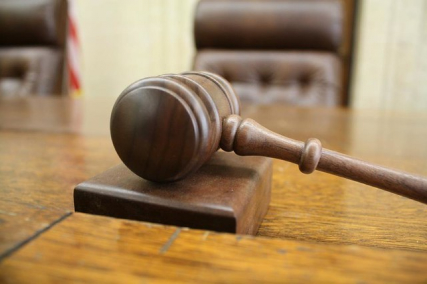 Краснодарца накажут за клевету на судей от лица бабушки