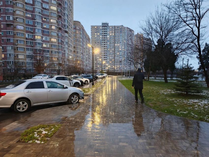 Ливни и сильный ветер заменят снегопады в Краснодарском крае