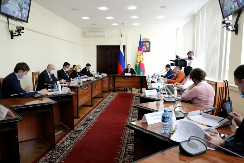 Проблемы водоснабжения и застройка Краснодара: губернатор Кондратьев провел заседание градсовета