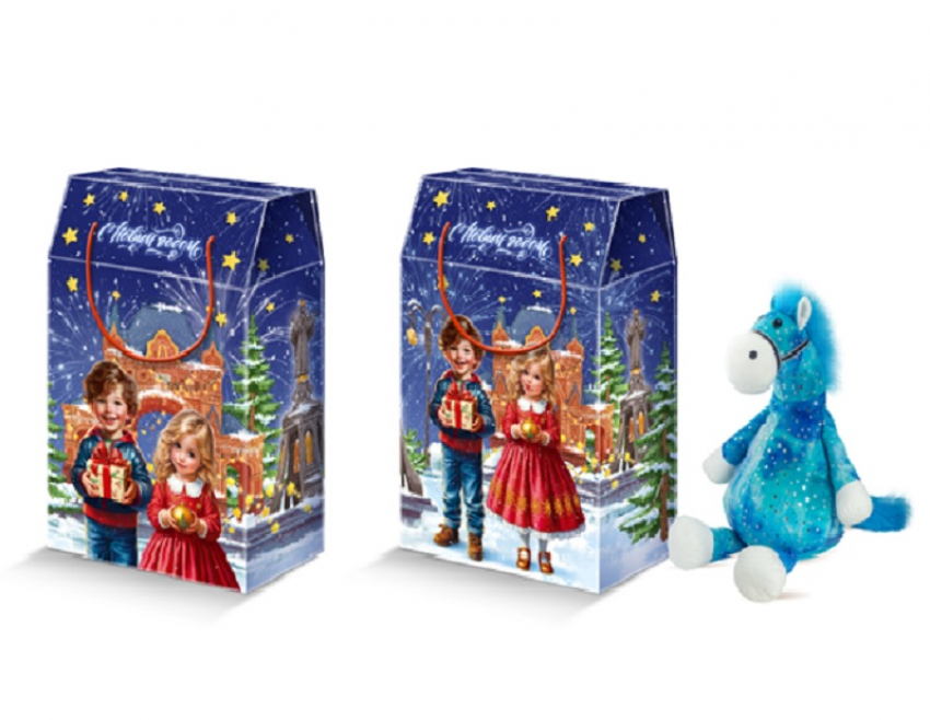 Конфеты, лошадки и термокружки: что подарят детям депутаты и чиновники Кубани