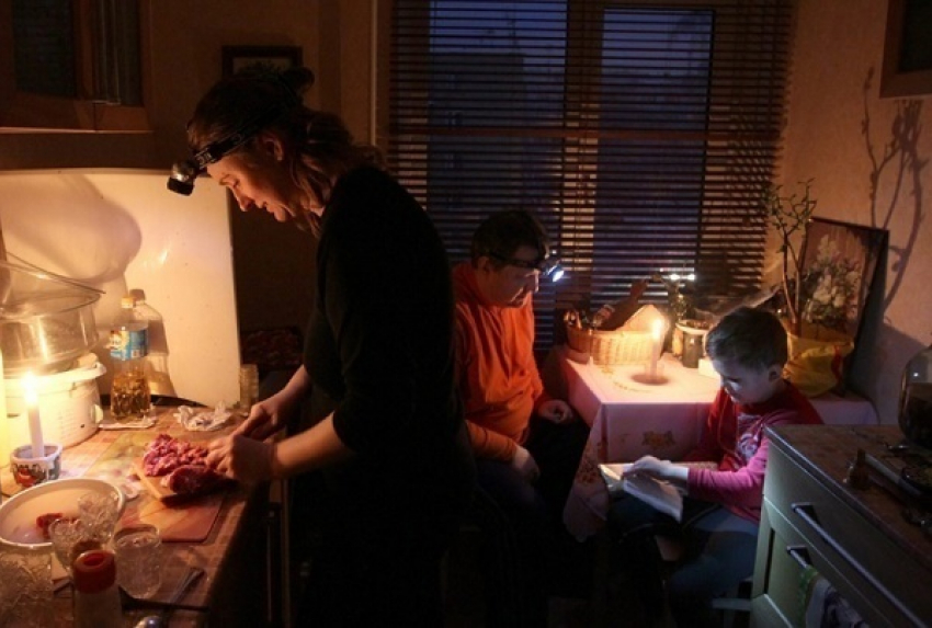 В Краснодаре сразу в трех округах отключат свет