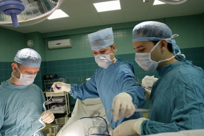  Более тысячи операций онкобольным провели на Кубани с помощью робота 