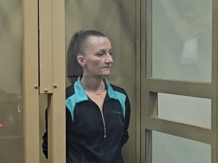 В Краснодарском крае женщина сбросила собственного сына с пятого этажа