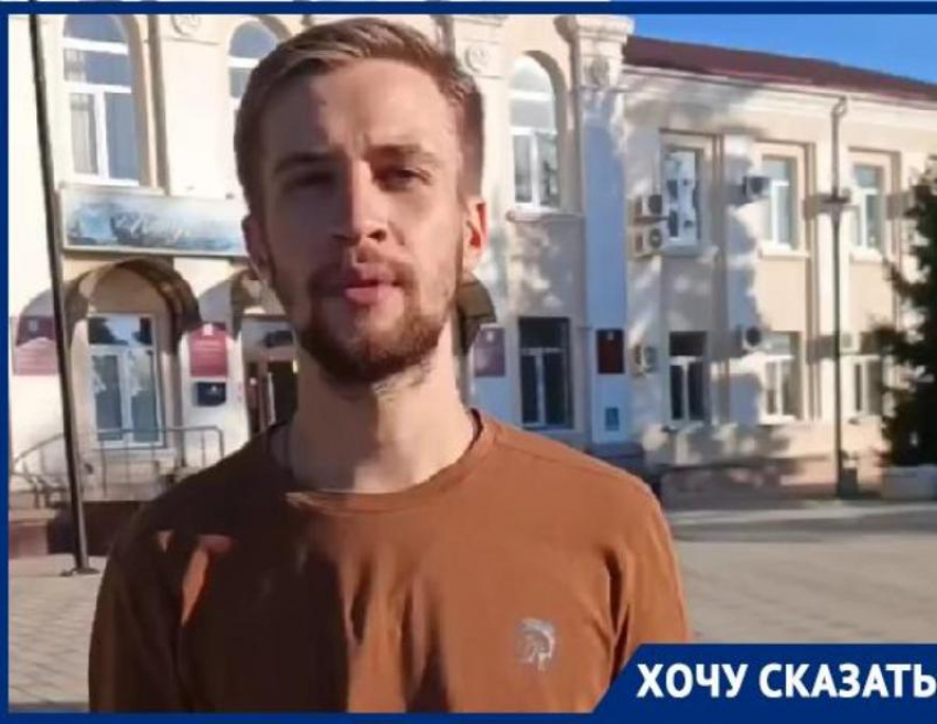 «Куда уходят миллионы?»: в Апшеронске заглохла реконструкция стадиона «Труд»