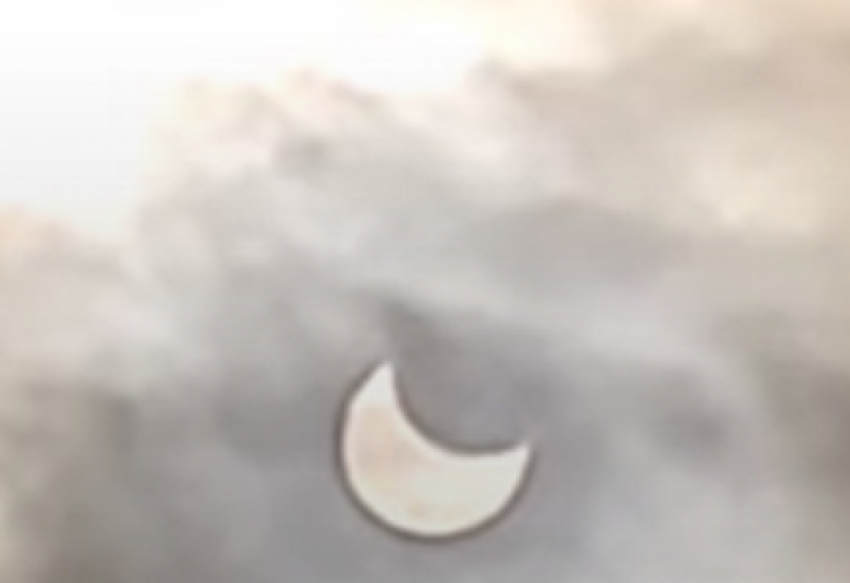 Краснодарцы увидели солнечное затмение: фото и видео