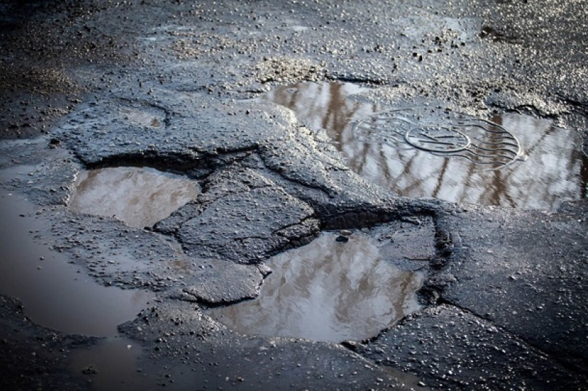 Ремонт дорог в Краснодарском крае могут перенести на межсезонье