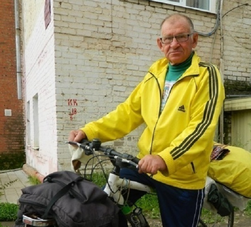 Пенсионер из Волгодонска начал свой веломарафон с Кубани 