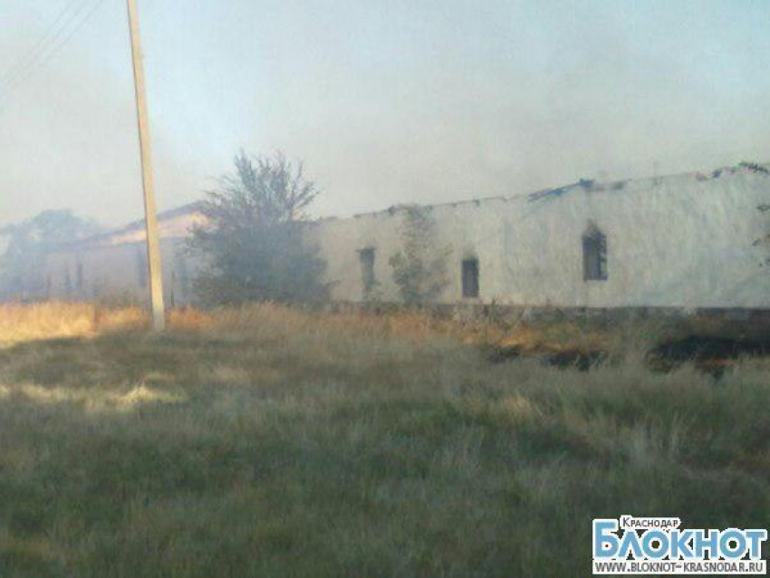 В Ейске на птицефабрике произошел пожар