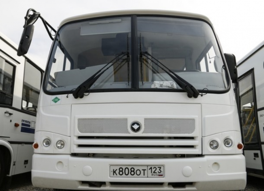 Жители краснодарского ЮМР получили новый автобус