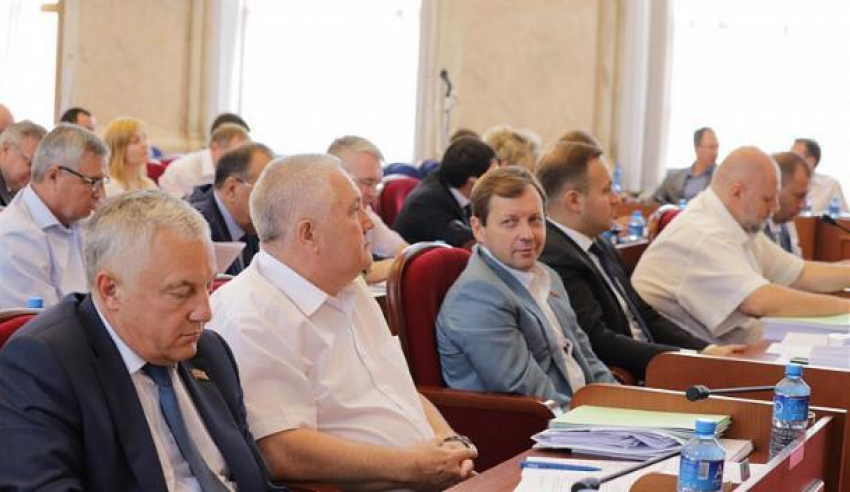 Назад дороги нет: депутаты Краснодарского края проголосовали за повышение пенсионного возраста