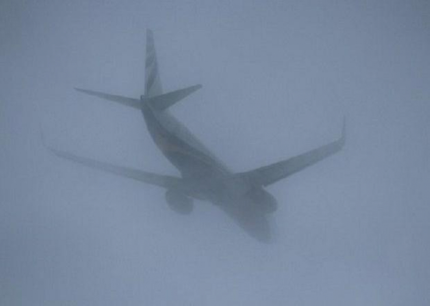 В аэропорту Краснодара из-за непогоды задержали восемь рейсов 