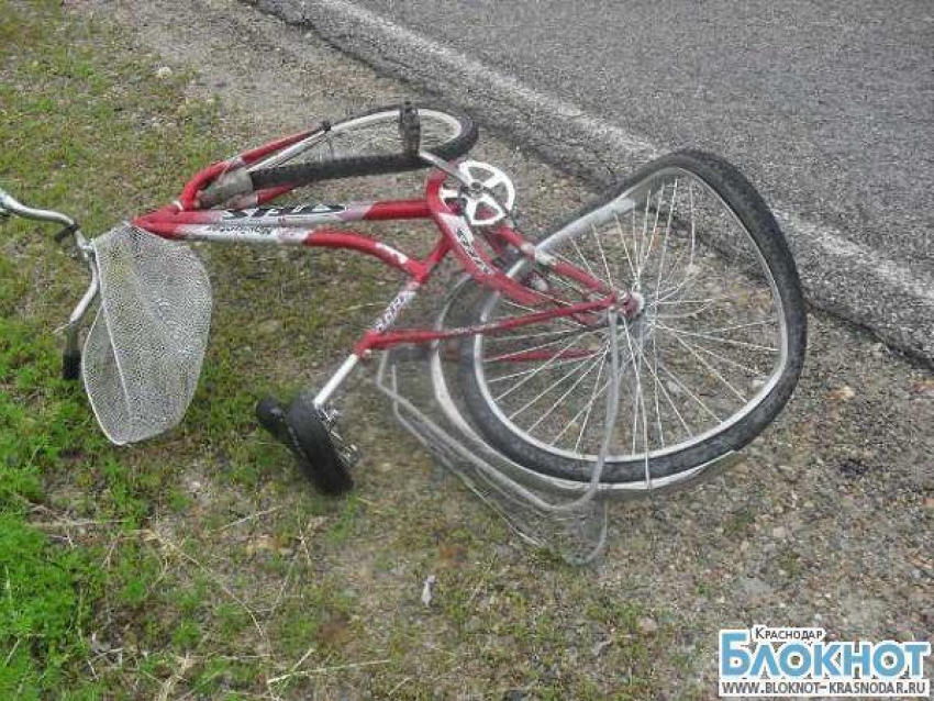 В Успенском районе в аварии погибла велосипедистка