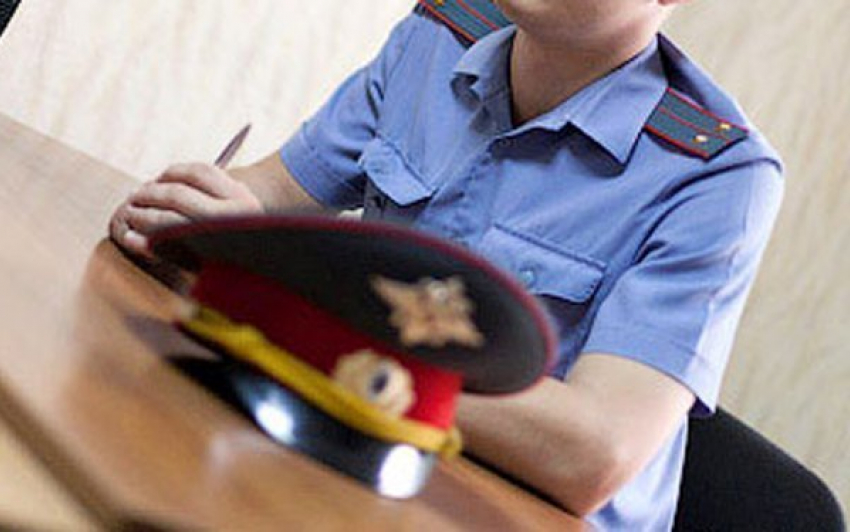 В Майкопе задержали парня, разбившего машину и ноутбук отца