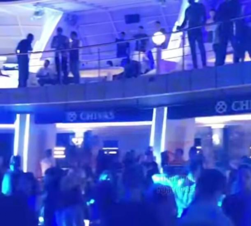 «Ситуация вышла из-под контроля»: на Кубани закрылся клуб после «карантинной вечеринки»
