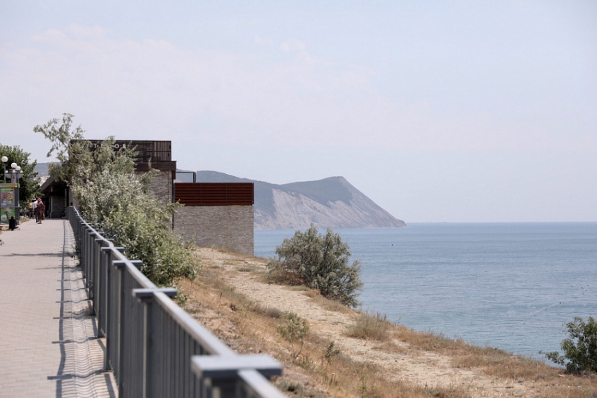 На Черноморском побережье отменили разрешение на строительство жилого комплекса