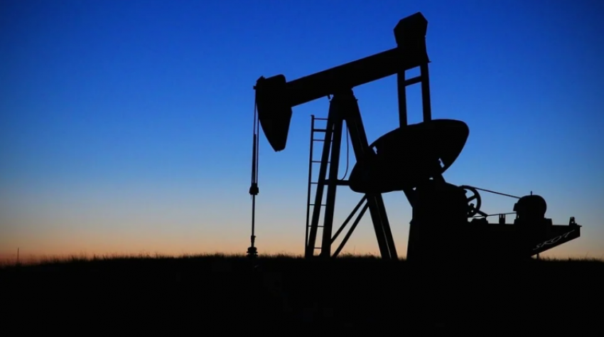  «Никто не будет продавать физическую нефть по отрицательной цене», – эксперт о падении ее стоимости 