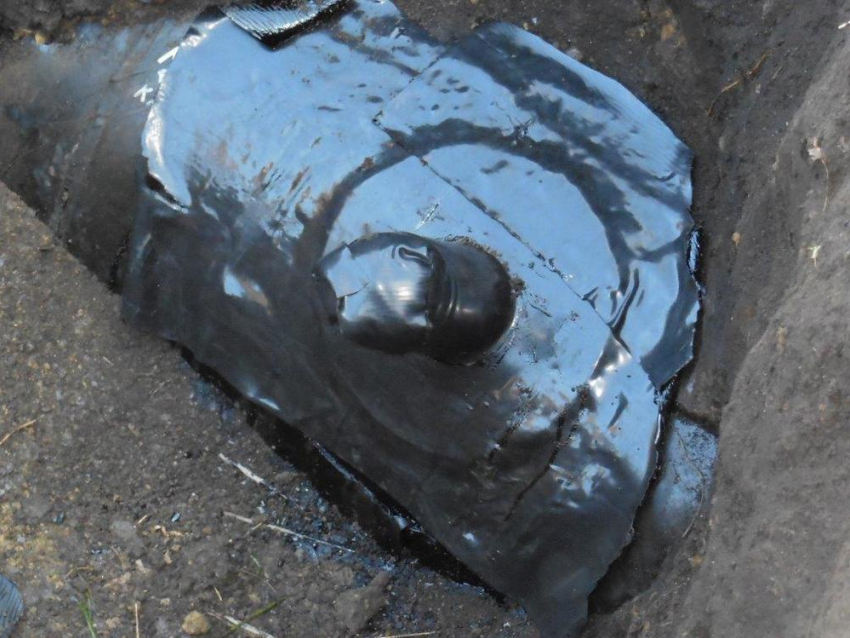 На Кубани трое мужчин похитили 100 тонн нефти