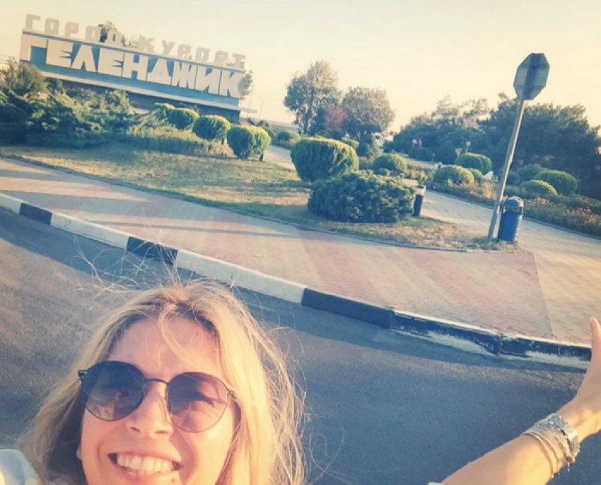 Вера Брежнева снялась в Геленджике 