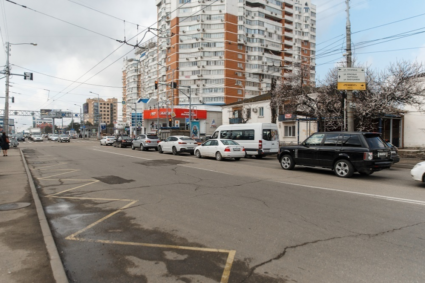  В Краснодаре приступили к ремонту последнего участка улицы Тургенева 