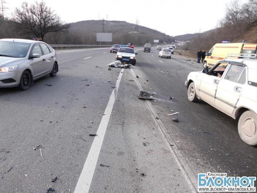 В Новороссийске в аварии погибла девушка