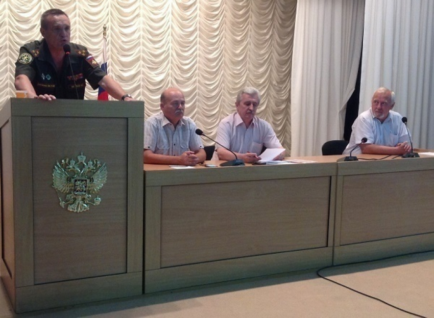 «Деньги в стране есть», - заявили представители КПРФ на встрече с избирателями в Белореченске