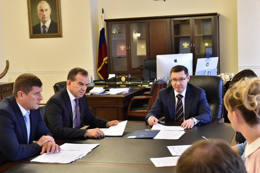 Глава Кубани Вениамин Кондратьев встретился в министром строительства и ЖКХ России