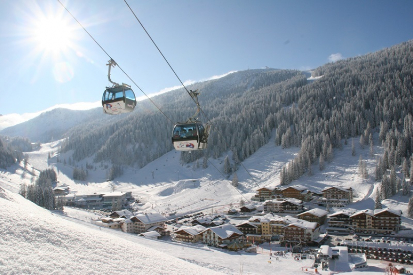 Не успел отдохнуть на Новый год? Заходи в справочник