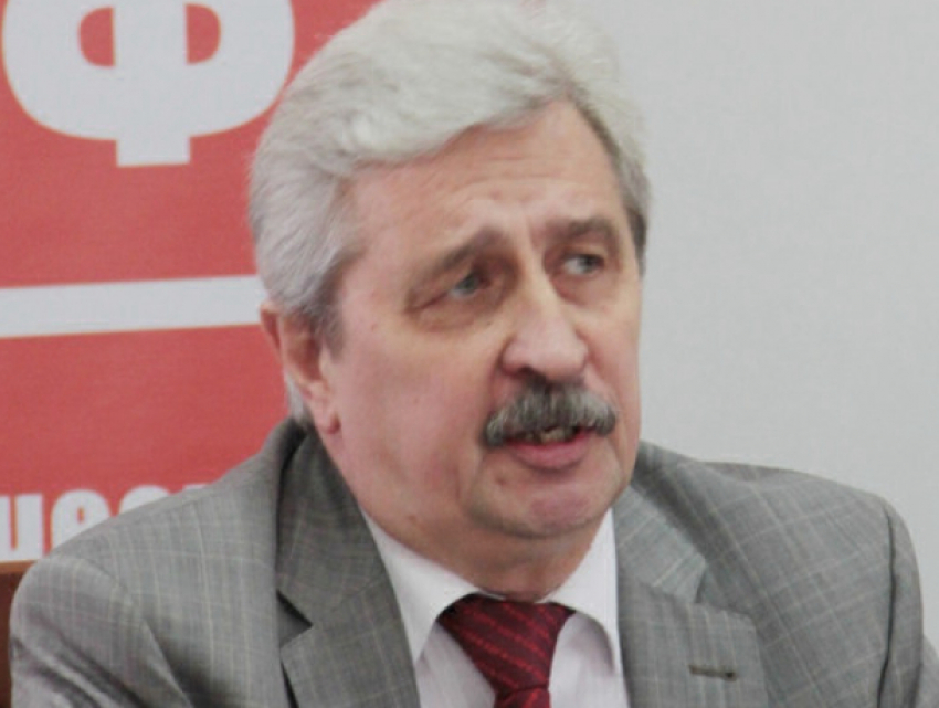 Николай Осадчий принял участие в выпуске врачей и провизоров в Кубанском медуниверситете
