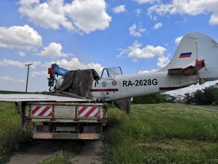 Жесткая посадка самолета на Кубани попала на видео