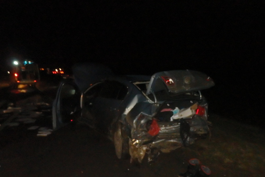 На Кубани ночью сразу четыре авто врезались друг в друга, пострадали семь человек