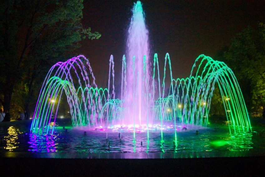  Сезон фонтанов в Краснодаре завершится 4 ноября 