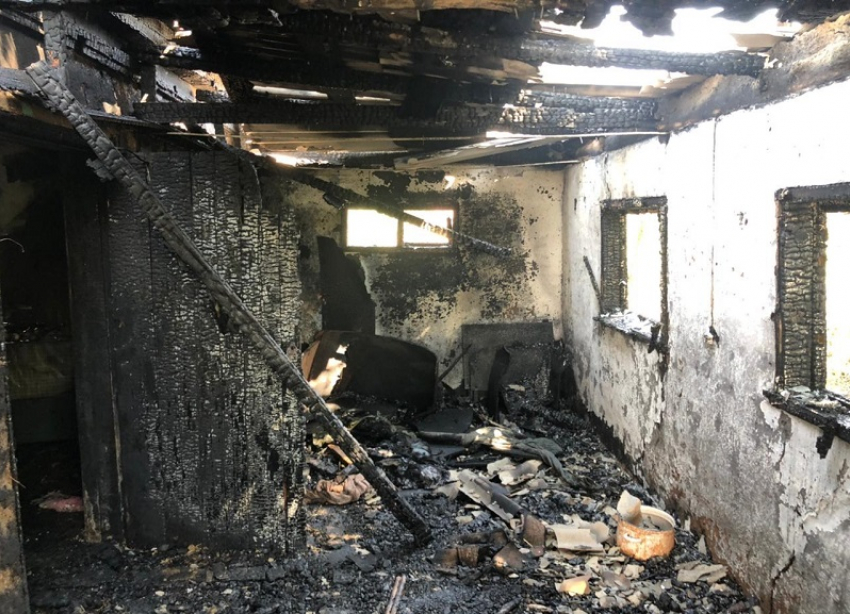 На Кубани 41-летний мужчина сгорел заживо в собственном доме