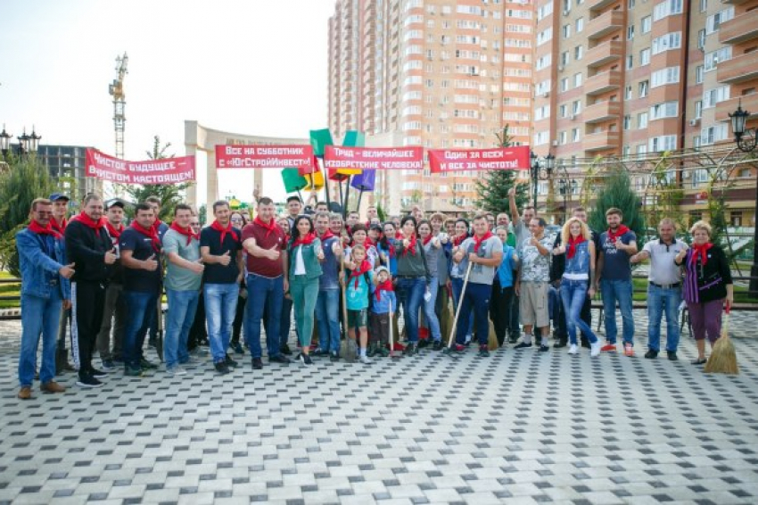  Жители «Губернского» и «Панорамы» приняли участие в масштабном субботнике 