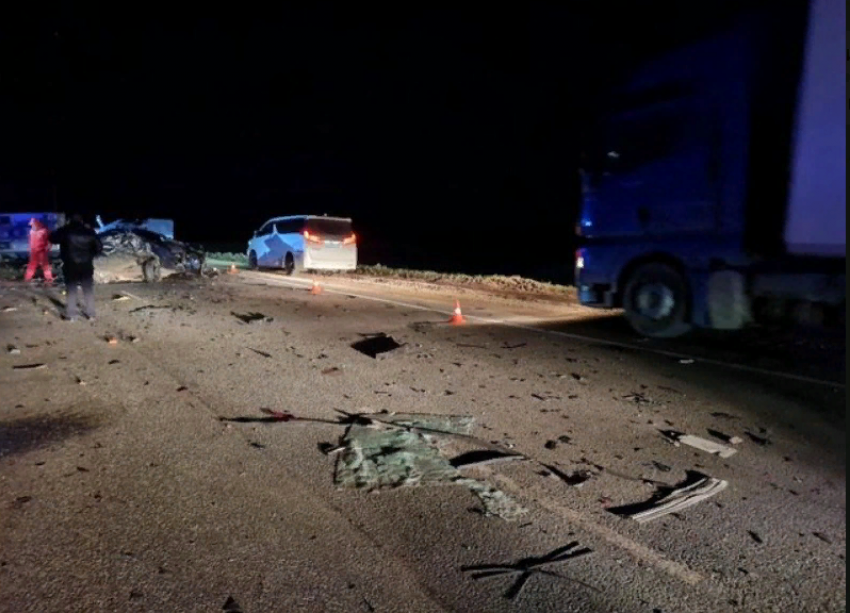 Двое мужчин погибли в жутком ДТП на трассе в Краснодарском крае