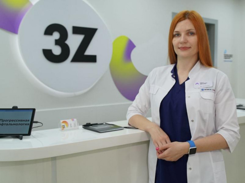Краснодарка перепутала пакет с котом и решилась на коррекцию зрения 