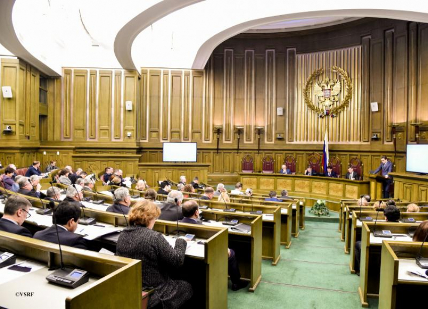 Правосудие не работает: сайты российских судов массово отключились 