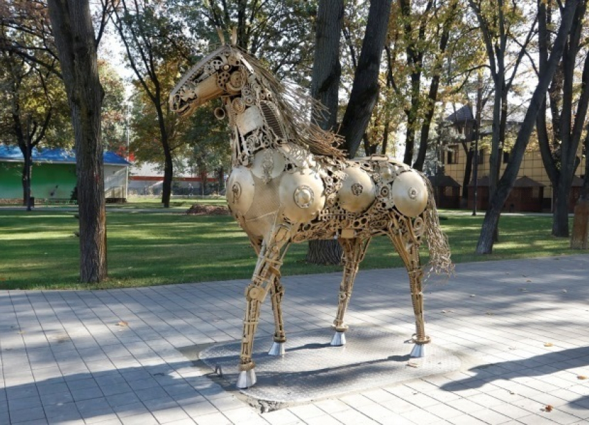 «Механическая кобыла» стала новой достопримечательностью Краснодара