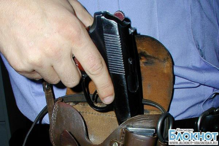 Участковый из Горячего ключа выстрелил в  инспектора полиции
