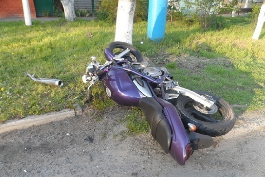 Армавирская автоледи сбила  мотоциклиста на «Сузуки»