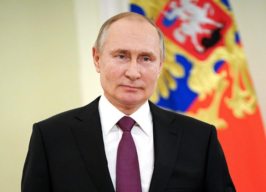 Губернатор Кубани поздравил президента России с днем рождения