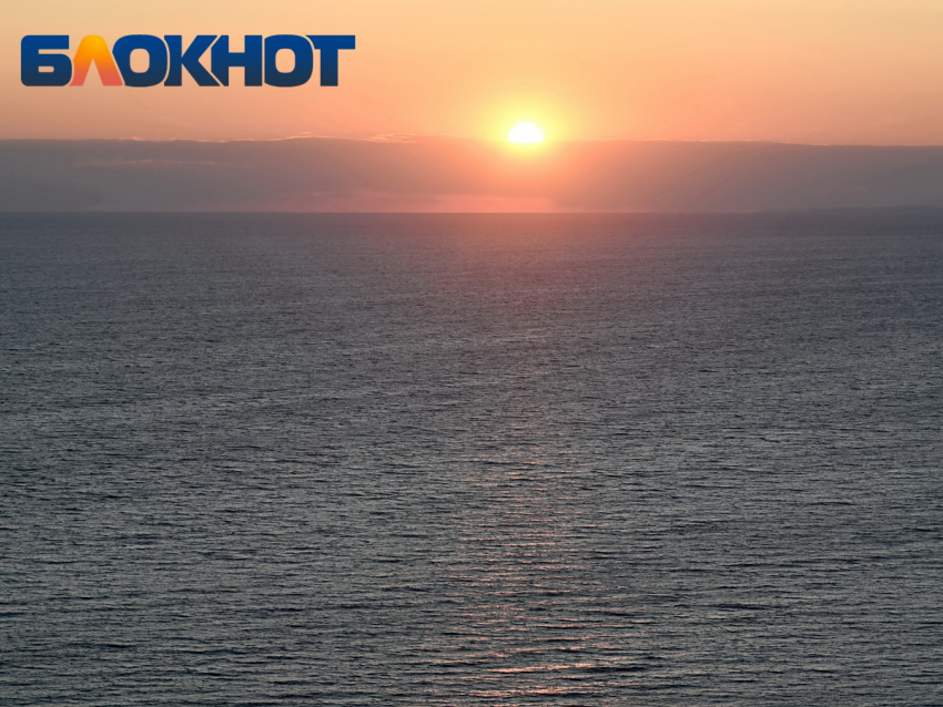 Температура Черного моря прогрелась до +13 градусов  