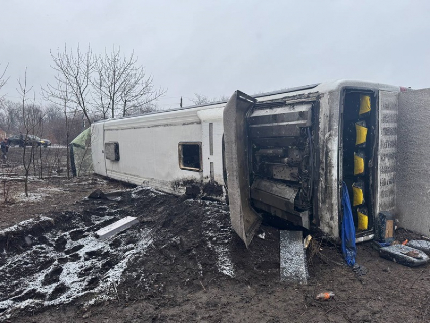 Три человека погибли в ДТП с автобусом на пути из Краснодара в Донецк